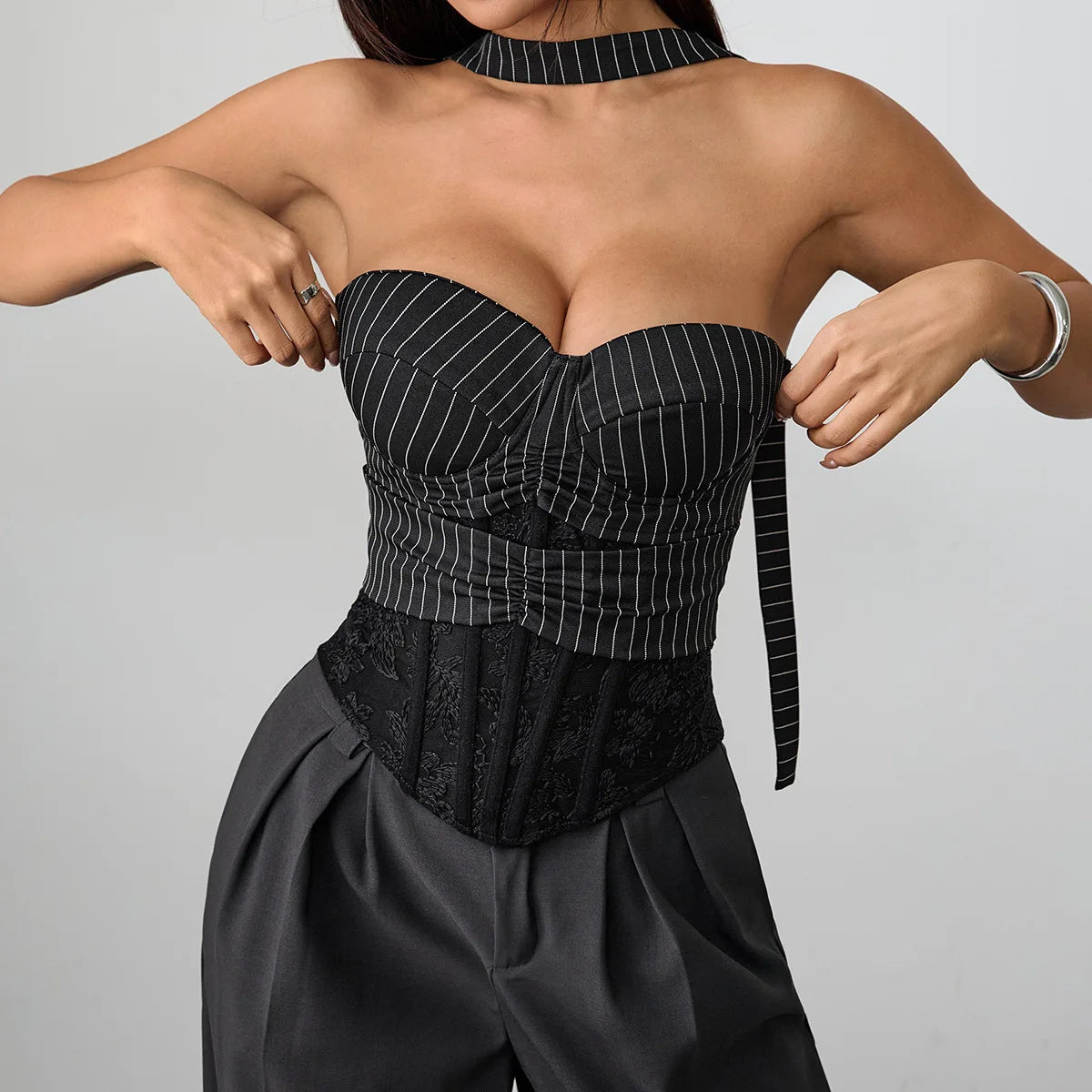 Corset Nova Era